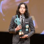 菅田将暉、「第13回TAMA映画賞」で「最優秀男優賞」を授賞 結婚祝福に照れ笑いも