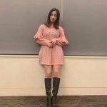 AKB48 下尾みう、ピンクワンピースのコーデで『絶対領域』披露「スタイル抜群です」