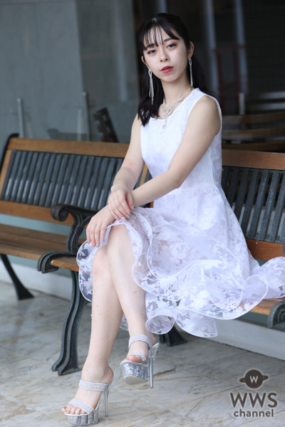 【写真特集】静岡県立大学・松村優希さんが清楚な白のワンピースで 日本大会直前の思いを語る！＜ミスユニバーシティ2021静岡県代表＞
