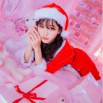 美少女モデルの田仲埜愛(たなかのあ)がキュートなサンタコスを披露！ 『こんなサンタさんに来て欲しかった』