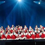日向坂46、恒例のクリスマスライブ「ひなくり2021」を開催