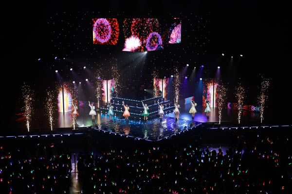 エビ中、メジャーデビュー10周年イヤーとなる2022年2月のファンクラブイベントと春の全国ツアー発表