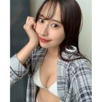 藤川らるむ、初水着グラビアのオフショットをチラ見せ