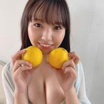 NMB48 本郷柚巴、笑顔とマシュマロバストに癒されるビキニショットに歓喜の声