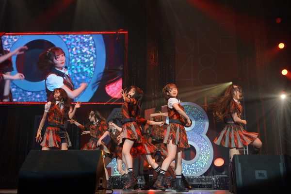 SKE48、『根も葉もRumor』×『UZA』のダンス対決で見せつけた新世代の「ダンスのSKE」の姿 ＜SKE48 新世代コンサート2021＞