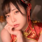 コスプレイヤー・星乃まみ、美バスト披露のセクシーチャイナコスで誘惑