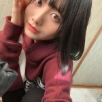 コスプレイヤー・かれしちゃん、黒レオタードで色白美脚を大胆開脚!