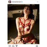 森咲智美、全身縛られの紐水着で妖艶セクシー!