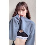 七瀬あかね、あざと可愛い美乳チラ見せショットが話題に!