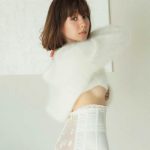 トリンドル玲奈、写真集タイトルが「あいまい」に決定! 表紙カットはお気に入りのランジェリーで撮影