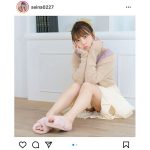 竹内星菜、見えそうで見えない! 萌え袖ニットコーデに反響ぞくぞく