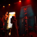 yama、独自の世界観で心地良い歌声を響かせる！＜JAPAN ONLINE FESTIVAL＞