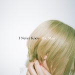 阿部真央、10ヶ月ぶり新曲『I Never Knew』配信スタート! YouTube生配信ライブも開催