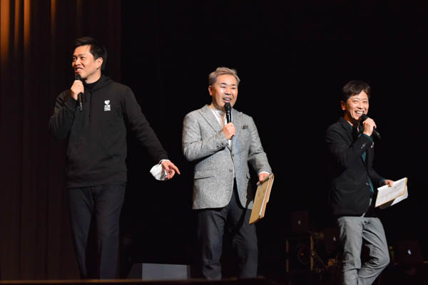 倖田來未とAIが同期コラボ!豪華アーティストが大阪で熱演!コブクロの名曲「桜」の大合唱も!