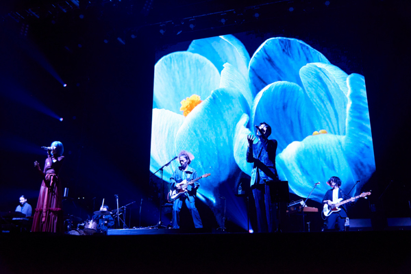 【ライブレポート】Awesome City Club、2021年最後のワンマンライブ。さらなる弾みをつける特別な一夜に。