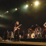 【ライブレポート】NUMBER GIRL、魂をぶつけ合う4人に狂喜！CDJで大人の本気を見せつける＜COUNTDOWN JAPAN 21/22＞