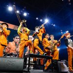 【ライブレポート】東京スカパラオーケストラが2年振りのステージにぶつけた思いとは？[Alexandros] 川上洋平がゲスト出演。＜COUNTDOWN JAPAN 21/22＞