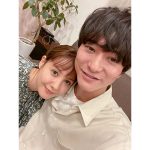 トリンドル玲奈、浅香航大との寄り添いショットで新年挨拶「今年も私たち夫婦をよろしくお願いいたします」