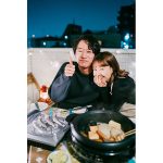 浅香航大、妻･トリンドル玲奈と屋上での密着夫婦ショット公開