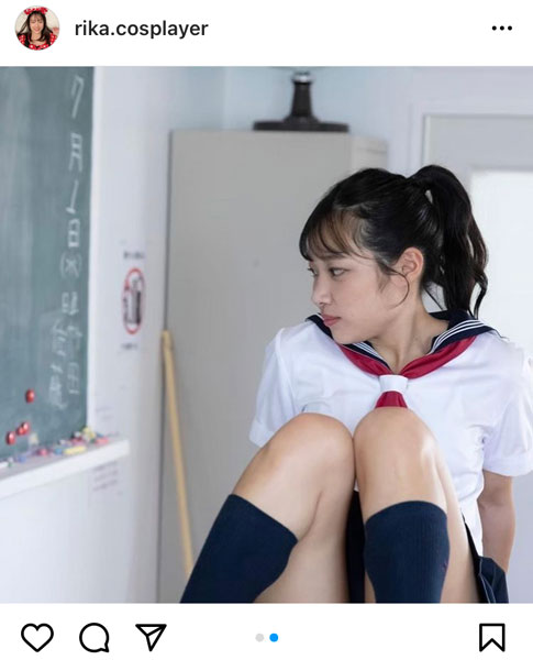 コスプレイヤー・藍沢梨夏、セーラー服で裏ももチラ見せ絶妙フェチショット公開