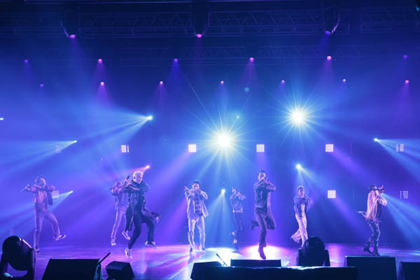 EXILE TRIBEがカウントダウンライブ開催! 三代目JSB、THE RAMPAGE、iScream、Happinessらがパフォーマンス