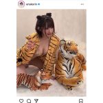 えなこ、2022年の干支にちなみ虎コスプレ披露「寅えなこちゃん可愛すぎる」