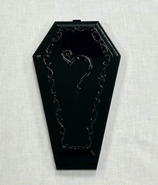 HYDE、ソロデビュー20周年記念のリマスターコンプリートボックス『HYDE COMPLETE BOX 2001-2003』特典絵柄が解禁