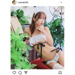 いくみ、メイド風水着であらわな下乳＆くびれライン！