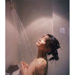 似鳥沙也加、映画のワンシーンのようなシャワー浴びに歓喜の声!「大変癒されました」