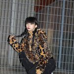 荻野由佳、2022年の干支をイメージしたヒョウ柄コーデを披露 今年は「たくさんの幸せを届けたい」