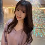 NMB48・貞野遥香、タイトスカートからのぞく美脚に注目の大人セクシーコーデ披露