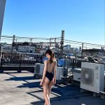 NMB48 上西怜、背中開きの水着姿で魅せる美プロポーションにドキドキ