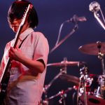 【ライブレポート】NUMBER GIRL、魂をぶつけ合う4人に狂喜！CDJで大人の本気を見せつける＜COUNTDOWN JAPAN 21/22＞