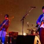 【ライブレポート】マカロニえんぴつ、2021年総決算ライブで歌った曲とは？「今年のライブ納めなので好きな曲を演りたかった！」＜COUNTDOWN JAPAN 21/22＞