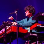 【ライブレポート】マカロニえんぴつ、2021年総決算ライブで歌った曲とは？「今年のライブ納めなので好きな曲を演りたかった！」＜COUNTDOWN JAPAN 21/22＞