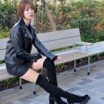 【写真特集】新唯(あらたゆい)、ブラックコーデで美脚アピール!オートサロン会場で一番と噂の美女がSUPERGT500レースクイーンに決定。