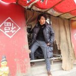 中村蒼、ドラマ『逃亡医F』でのオフショットを公開