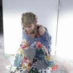 最上もがが胸の谷間あらわな大胆ショットを公開。「33歳とは想えない美貌」「素晴らしい谷間を拝ませて頂きました」とファン歓喜！