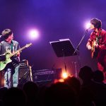 崎山蒼志、初のバンドセットによるツアーファイナルにシークレットゲストに石崎ひゅーい登場