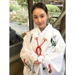 平祐奈、4年前の巫女姿にファン歓喜の声