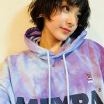 平祐奈、ウェーブヘアアレンジ&お気に入りプルオーバーフーディー姿公開
