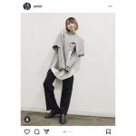 藍井エイル、胸元まで切り込みの入った斬新なトップスに「未来風の衣装いいね」「ちょっとジョジョ立ち？」とファン歓喜！