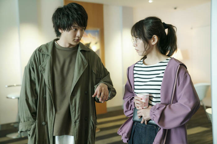 【ハケンアニメ！】吉岡里帆と中村倫也が真剣な眼差しで作品に向き合う場面写真が公開