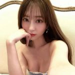 堀尾実咲、自撮りショットで美乳チラリ「色っぽくて可愛い」