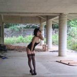 花咲ひより、透明バストで悩殺する黒猫コスプレが最高すぎる！