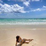 Juice=Juice・稲場愛香、腹筋割れ美ボディで魅了する写真集オフショット公開「破壊力凄い」「最上級を見た」