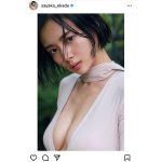 プロ雀士・岡田紗佳、魅惑の美バストライン見せつけた鋭い眼差しにドキッ！