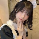 「わんふぁす！」佐野初花、美脚に釘付けなうさ耳メイドコス披露！