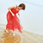 斉藤朱夏、2nd写真集から水濡れカットが公開
