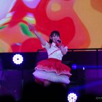 上坂すみれ、地元横浜でのライブでテンション高めのステージをお届け！＜オダイバ!!超次元音楽祭＞